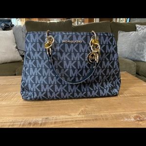 Navy Michael Kors purse